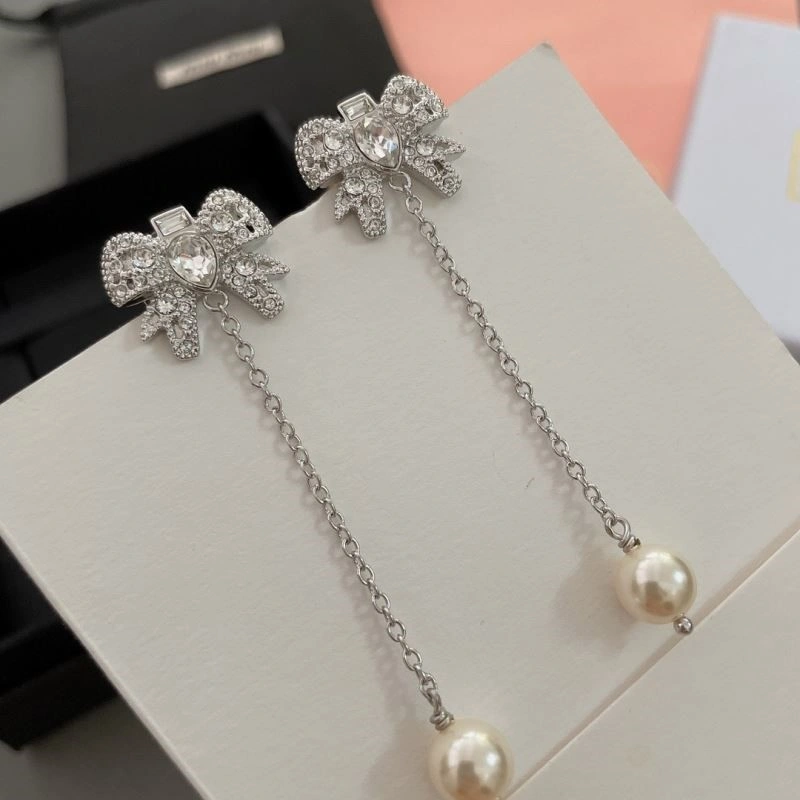 Miu Miu Earrings Durable 209190