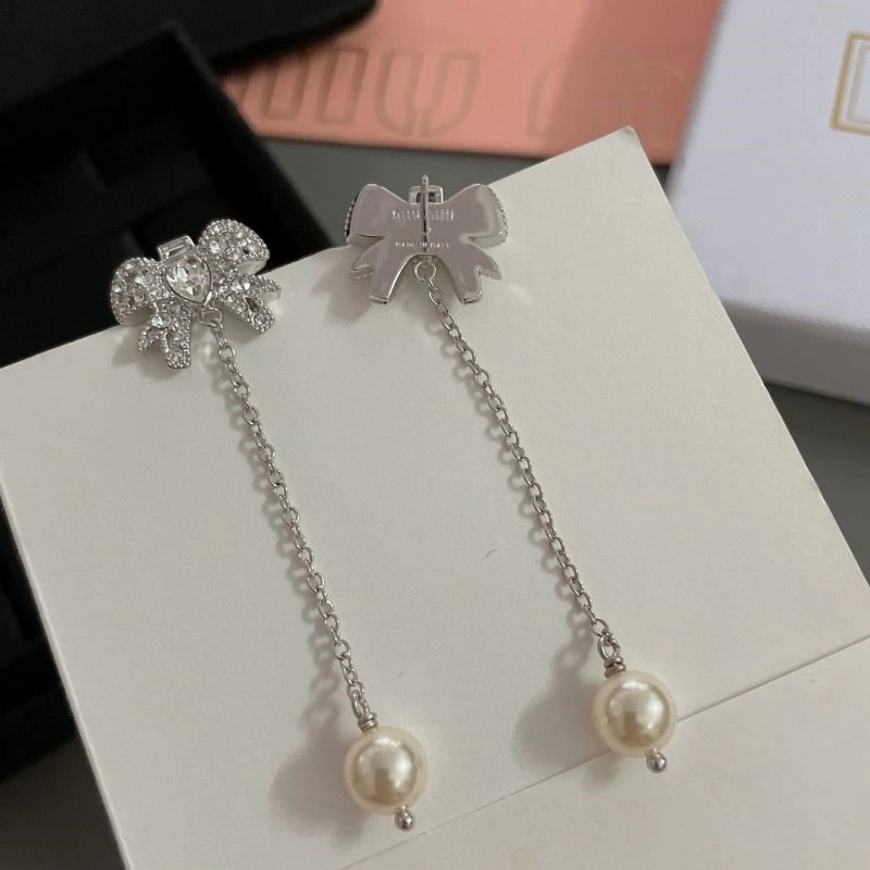 Miu Miu Earrings Durable 209190