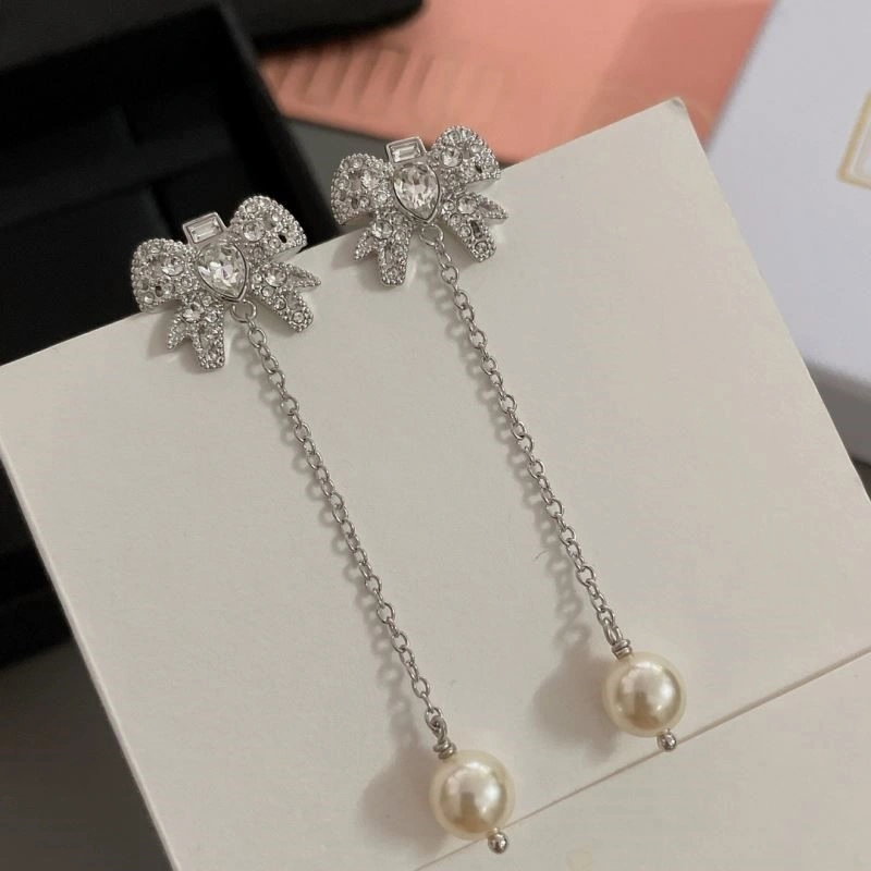 Miu Miu Earrings Durable 209190