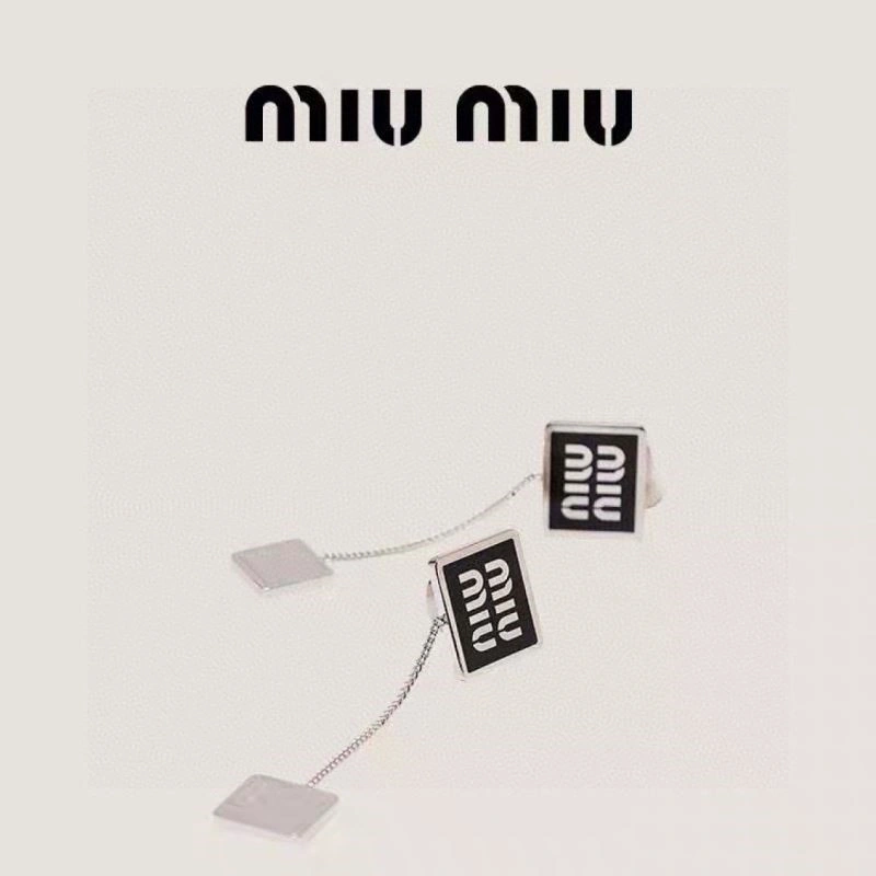 Miu Miu Earrings Seasonal 209178