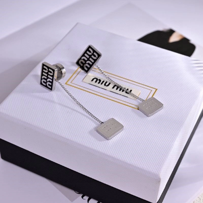 Miu Miu Earrings Seasonal 209178