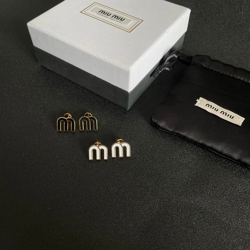 Miu Miu Earrings GoodFit 208558