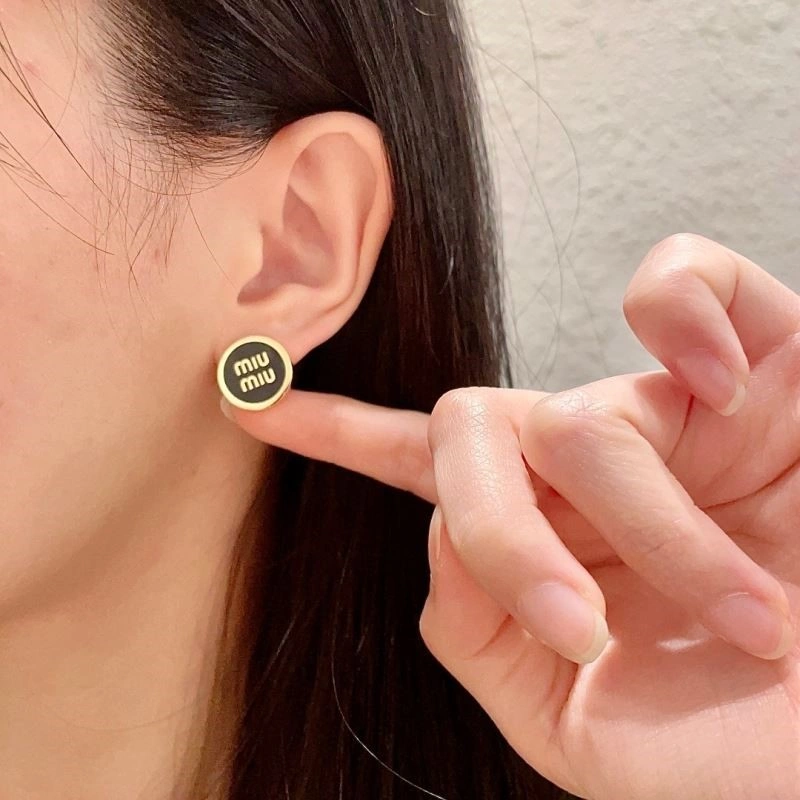 Miu Miu Earrings Sporty 208552