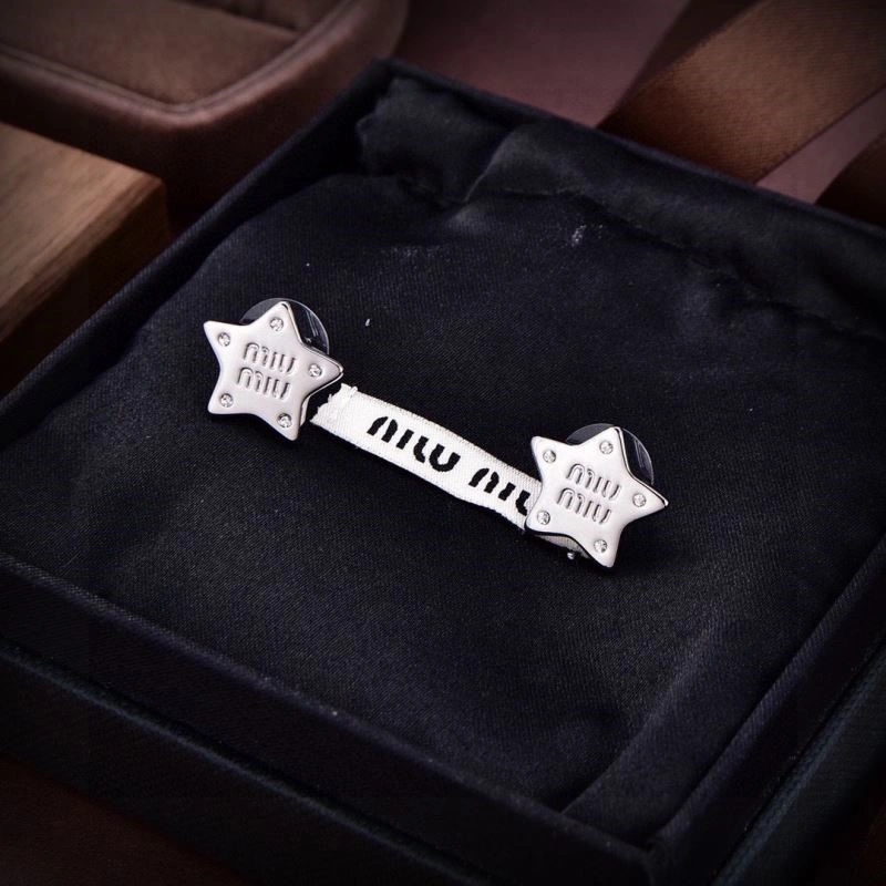 Miu Miu Earrings Vibrant 208557