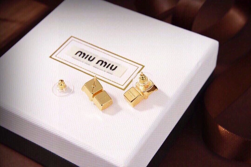 Sleek Miu Miu Earrings 208541
