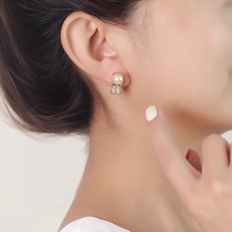 Sleek Miu Miu Earrings 208541