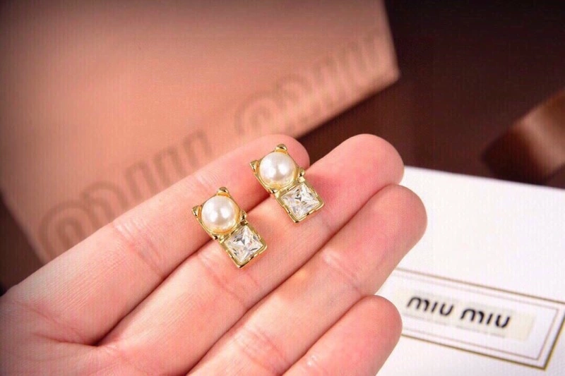 Sleek Miu Miu Earrings 208541