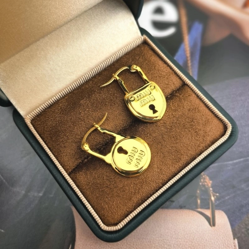 Miu Miu Earrings SmoothTexture 207836