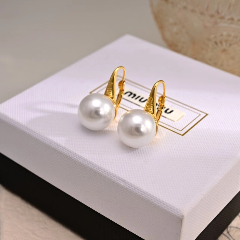 Miu Miu Earrings OdorResistant 207832