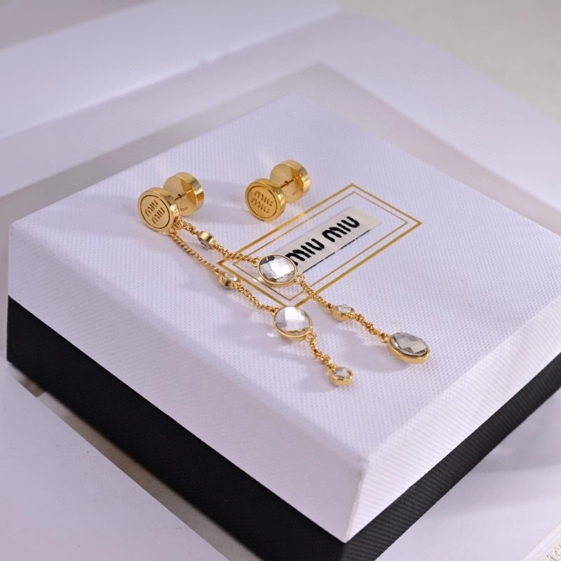 Miu Miu Earrings Snug 207831