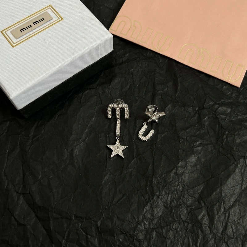 Miu Miu Earrings Comfortable 207824