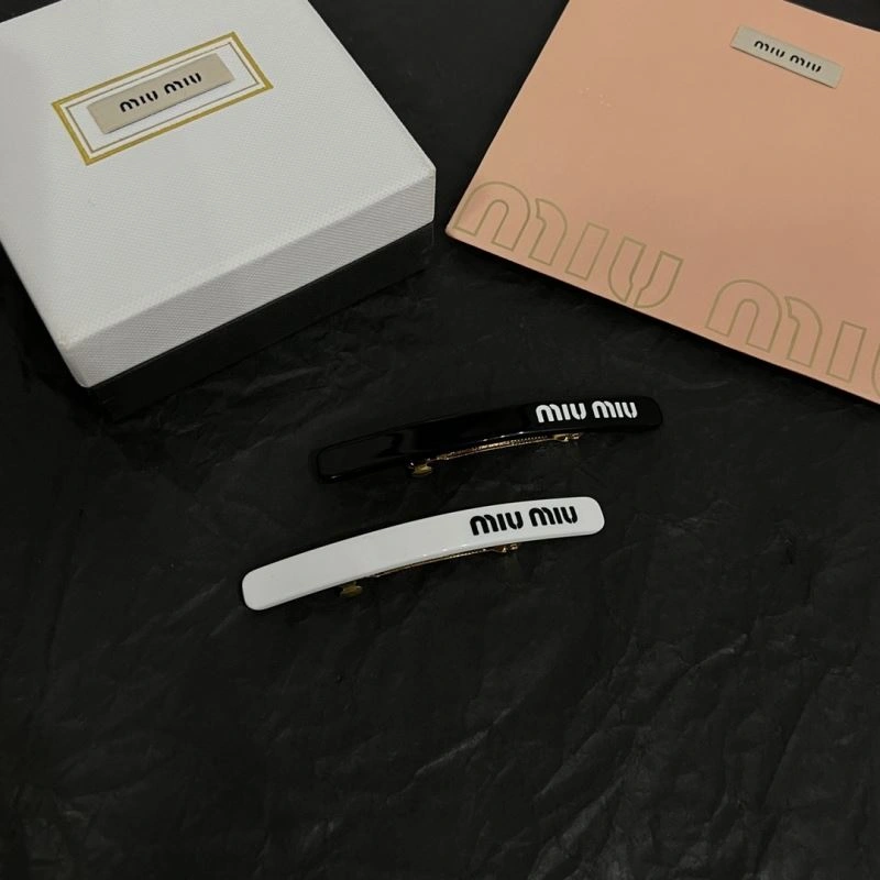 Snug Miu Miu Hairpins 213411