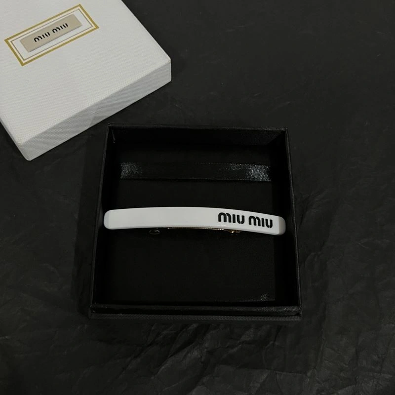 Snug Miu Miu Hairpins 213411