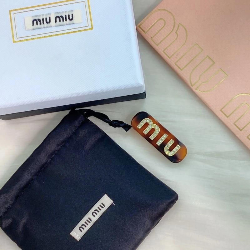 Miu Miu Hairpins Comfortable 213415