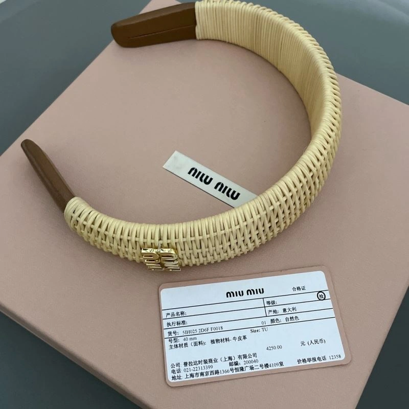 Miu Miu Hairpins TimelessDesign 214178
