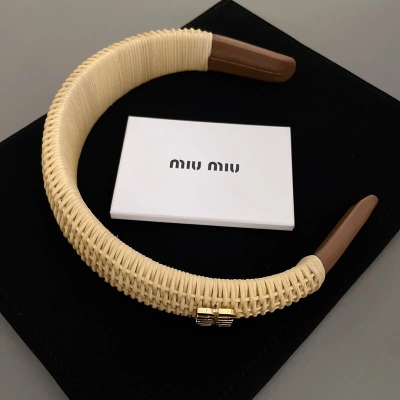 Miu Miu Hairpins TimelessDesign 214178