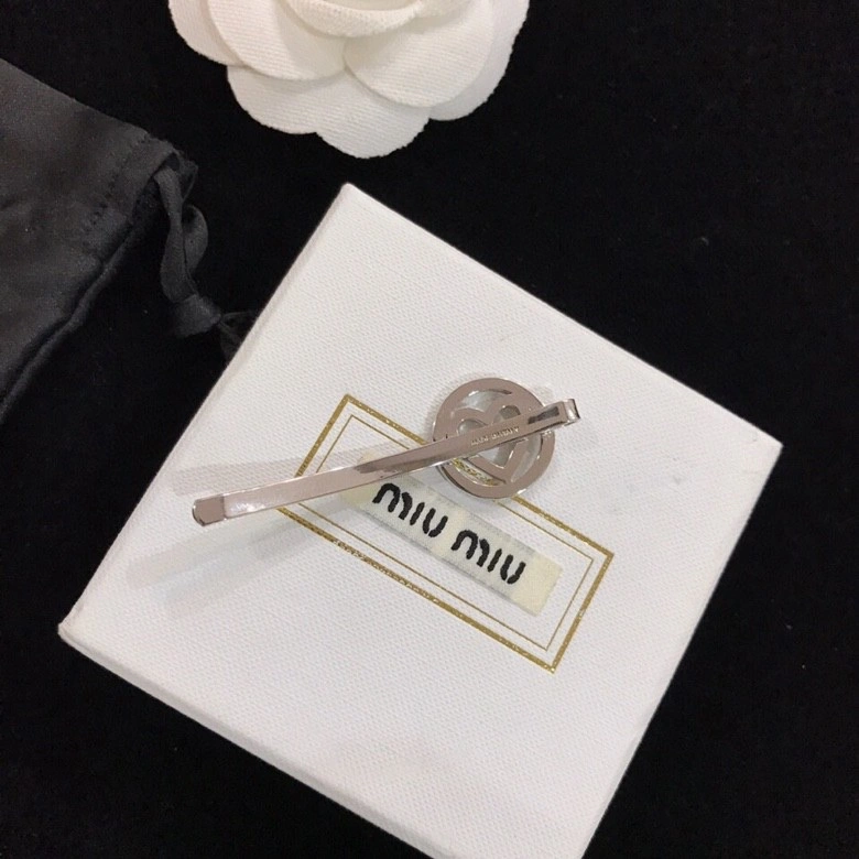 RelaxedFit Miu Miu Hairpins 212868