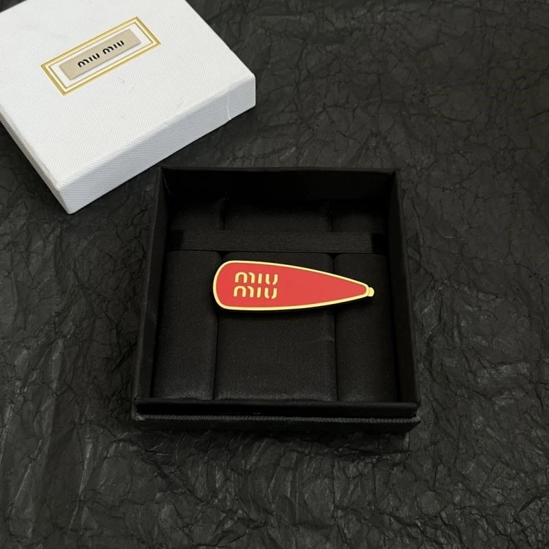 Miu Miu Hairpins Neat 210486