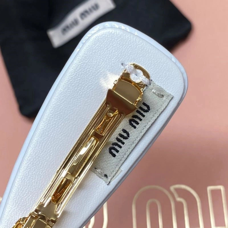 Miu Miu Hairpins Sustainable 209693