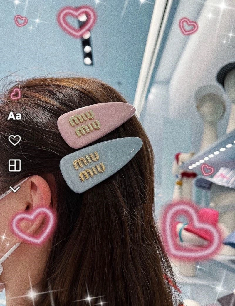 Miu Miu Hairpins Sustainable 209693