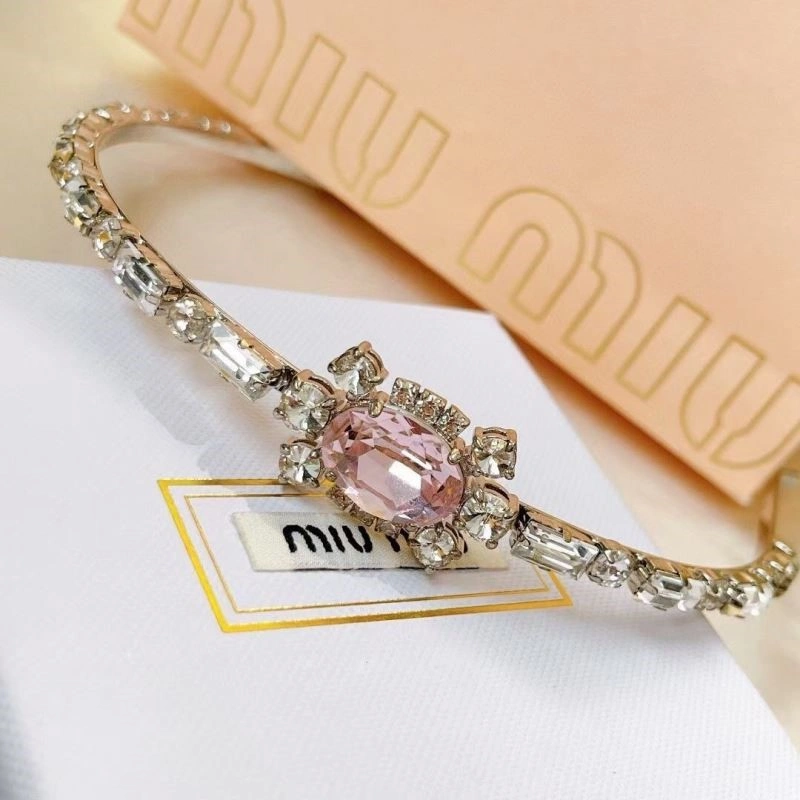 Miu Miu Hairpins Trendsetting 209175