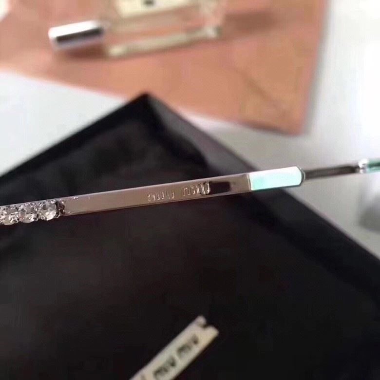 Miu Miu Hairpins WellDesigned 209163