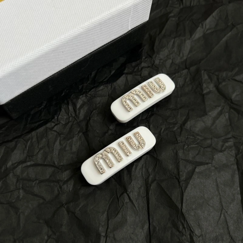 Miu Miu Hairpins OnTrend 208532