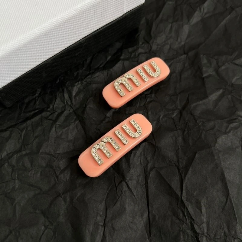 UrbanChic Miu Miu Hairpins 208537