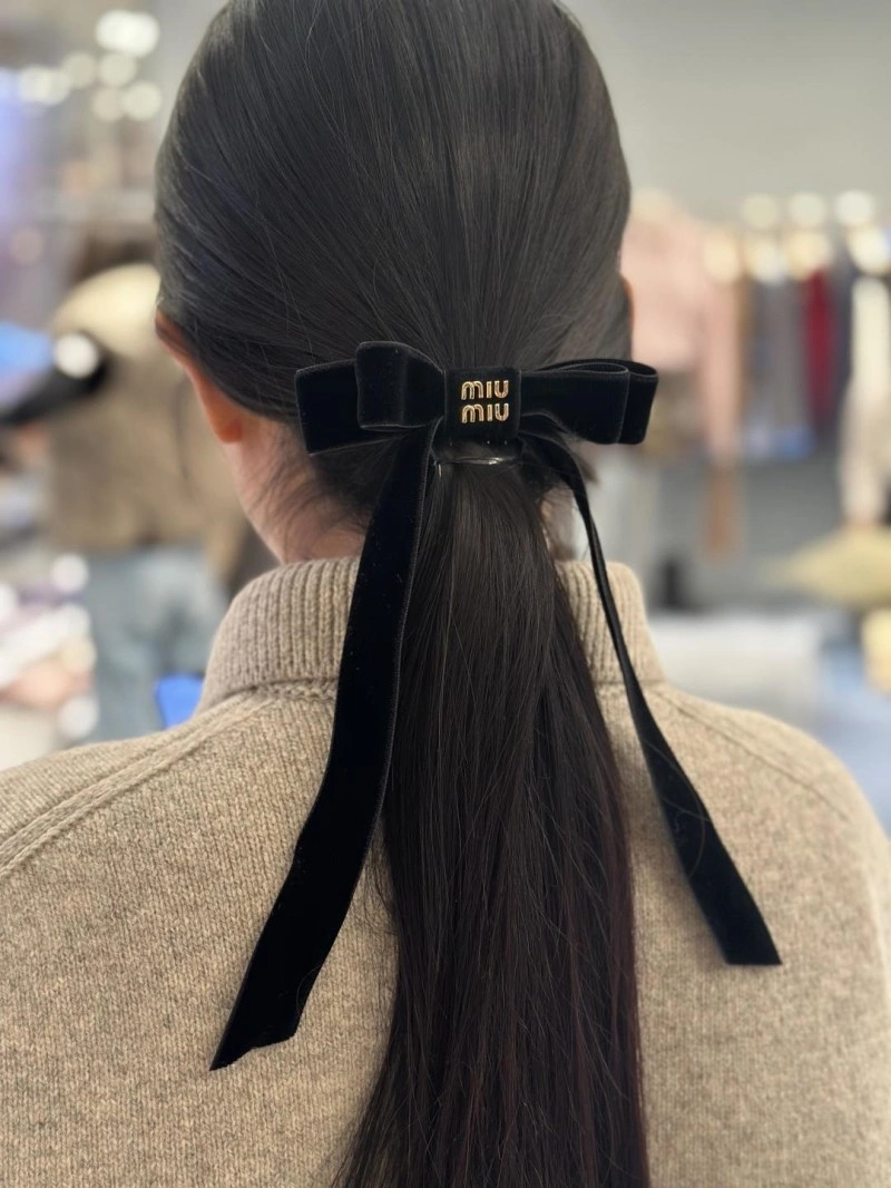 Miu Miu Hairpins Flexible 207816