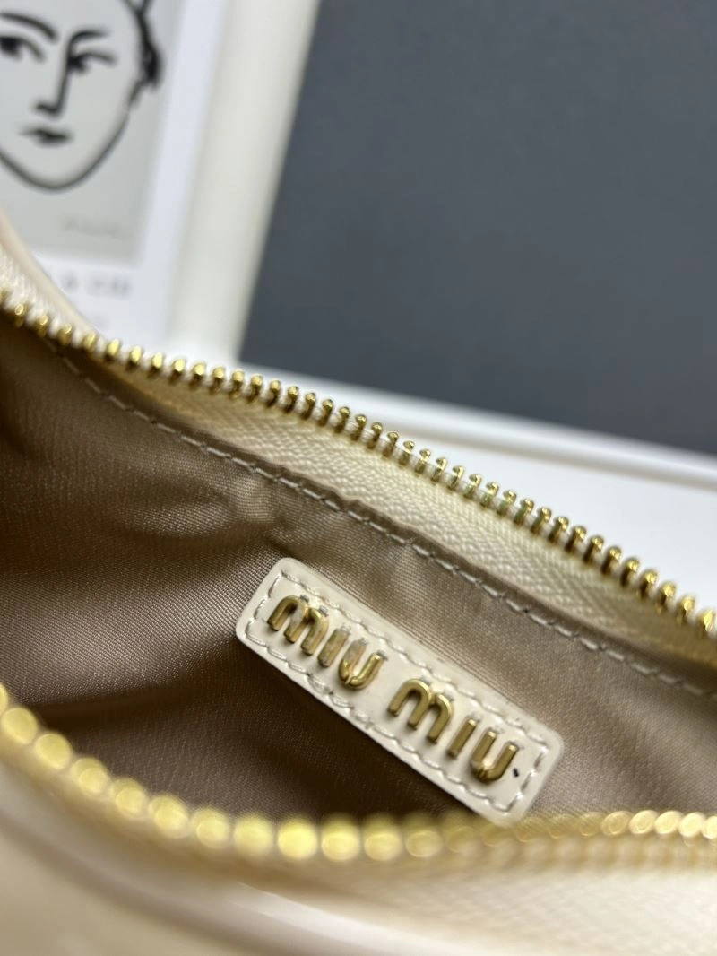 Miu Miu Hobo Bags Affordable 83256
