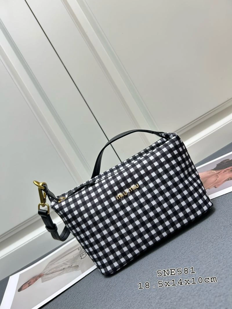 Miu Miu Hobo Bags Reliable 83257