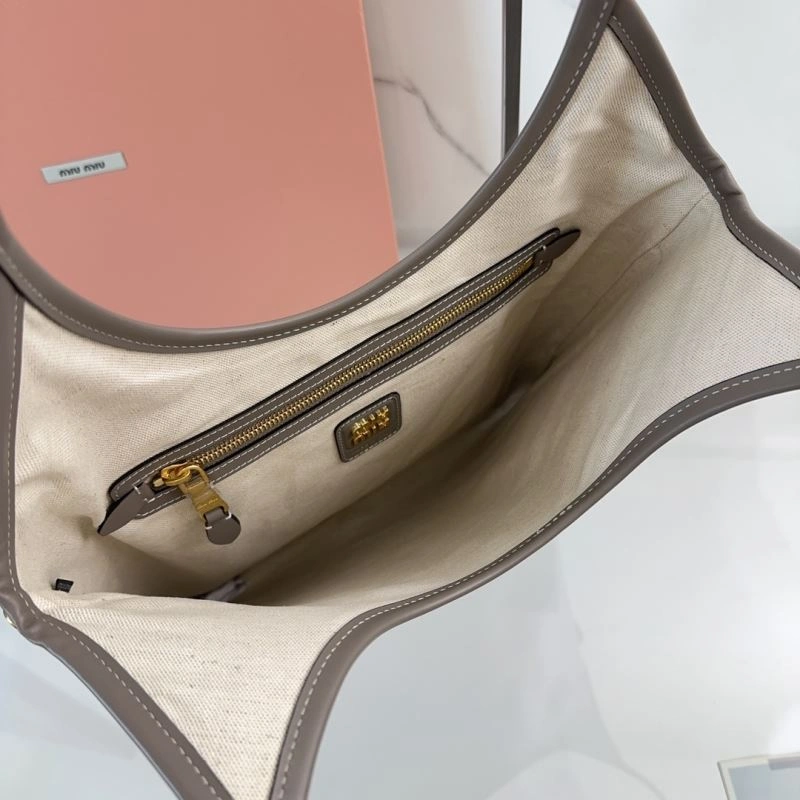 Miu Miu Hobo Bags Seasonal 58278