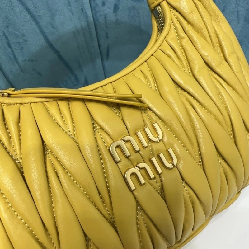 Miu Miu Hobo Bags Stylish 58312