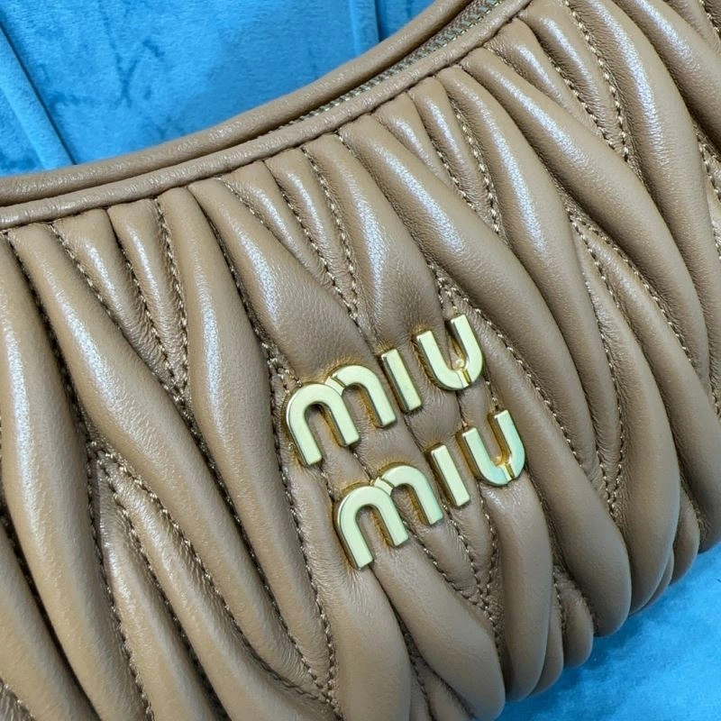 Miu Miu Hobo Bags Classic 58254