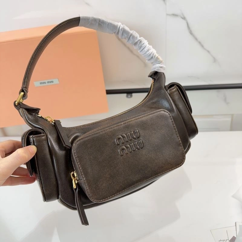 Stretchable Miu Miu Hobo Bags 58251