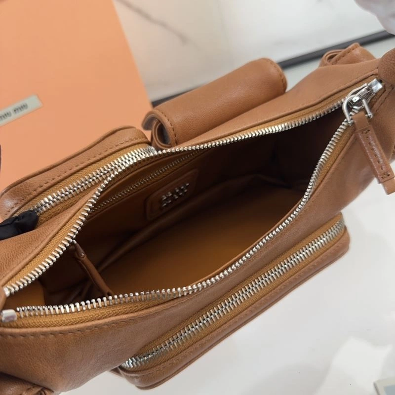Miu Miu Hobo Bags Original 58250