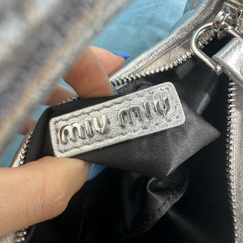 Miu Miu Hobo Bags QuickDry 58247