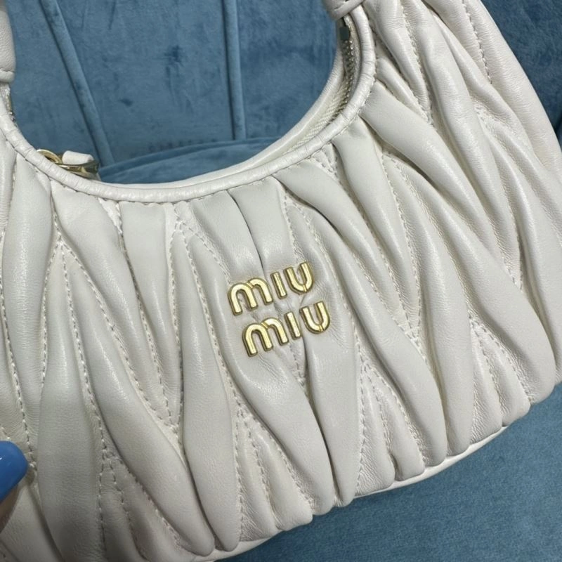 Flexible Miu Miu Hobo Bags 58242