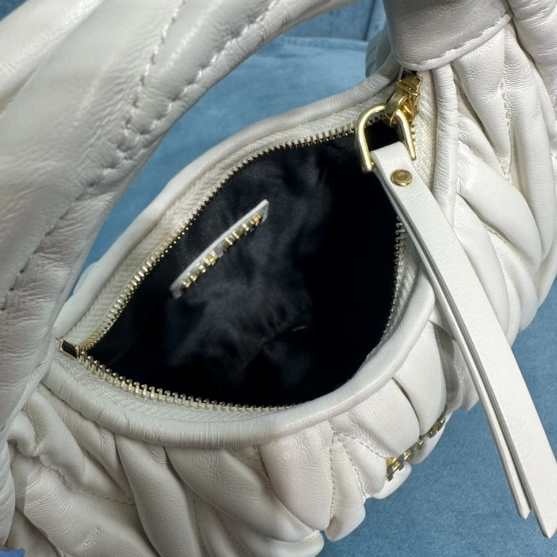Flexible Miu Miu Hobo Bags 58242