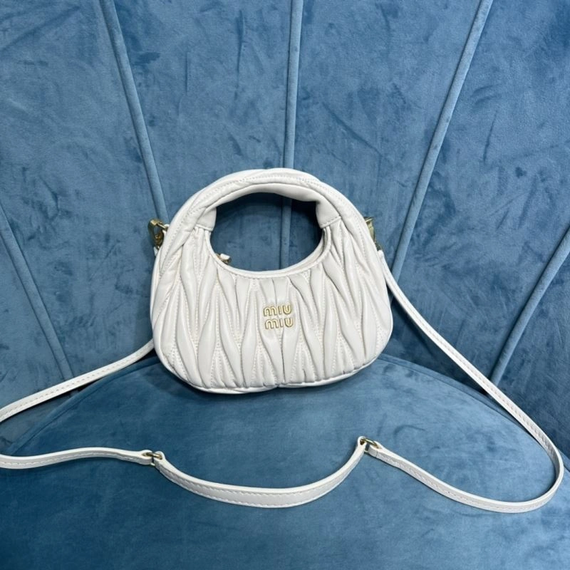 Flexible Miu Miu Hobo Bags 58242