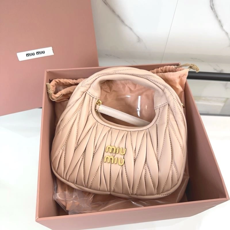 Miu Miu Hobo Bags Reliable 58232