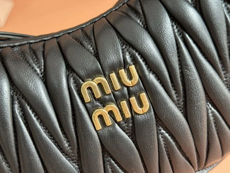 Miu Miu Hobo Bags Efficient 49134