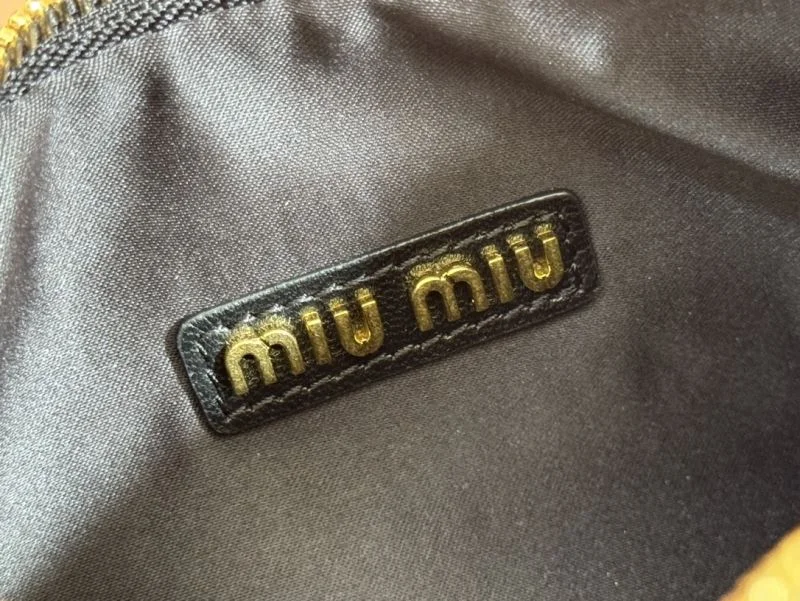 Miu Miu Hobo Bags Efficient 49134