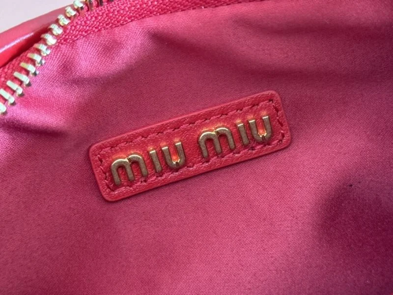 Comfortable Miu Miu Hobo Bags 49156