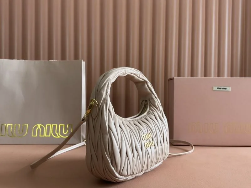 Miu Miu Hobo Bags Trendsetting 49120