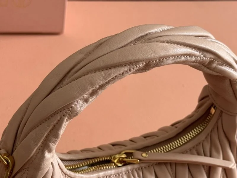 Miu Miu Hobo Bags Trendsetting 49120