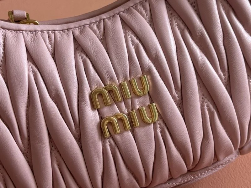 DailyWear Miu Miu Hobo Bags 49118