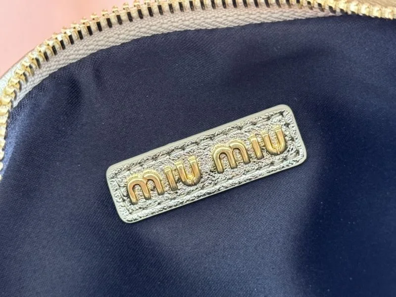 HighQuality Miu Miu Hobo Bags 49115
