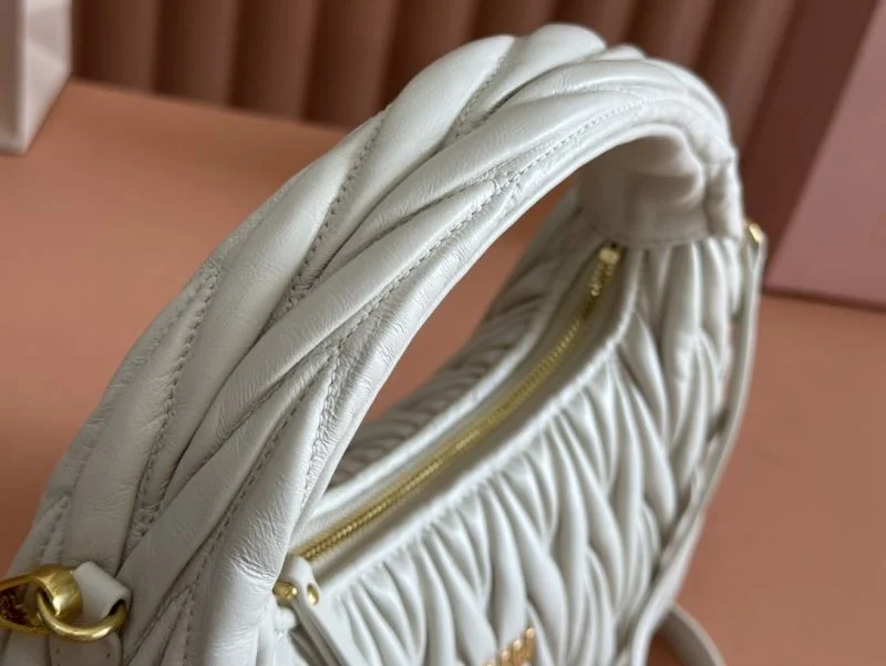 Miu Miu Hobo Bags Packable 49116