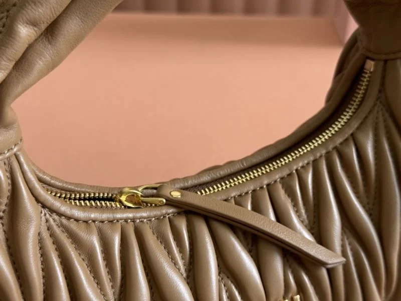 ZipUp Miu Miu Hobo Bags 49113